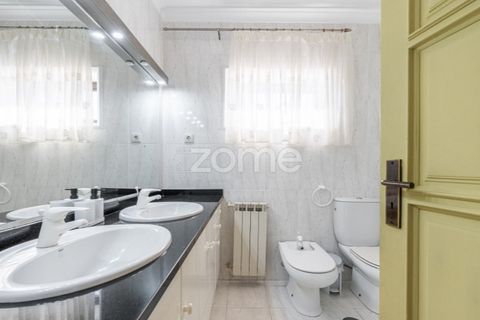 Villa i Lavra, Porto, Lavra - € 1.250.000 | Ref: ZMPT582580 - foto 19