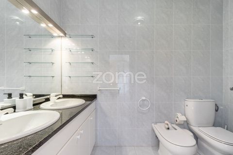 Villa i Lavra, Porto, Lavra - € 1.250.000 | Ref: ZMPT582580 - foto 23