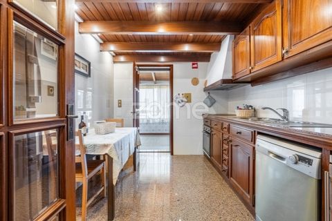 Villa i Lavra, Porto, Lavra - € 1.250.000 | Ref: ZMPT582580 - foto 29