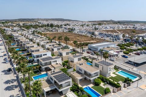 Villa a Orihuela, Alicante, Orihuela - € 549.000 | Ref: C095-D02-V43 - foto 2