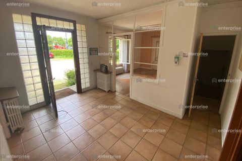 L'establiment comercial a Chantilly, Oise, Chantilly - € 48.000/mes | Ref: 23172 - foto 5