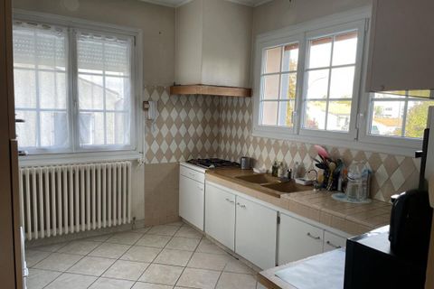 Villa i Saintes, Charente-Maritime, Saintes - € 241.500 | Ref: 427877FABM - foto 4