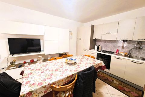 Lejlighed i Alviano, Terni, Alviano - € 50.000 | Ref: 32Bis - foto 6