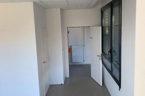 Erhvervsejendom i Lyon, Rhone, Lyon - € 80.000 | Ref: 203 - foto 2