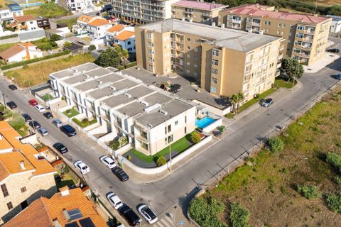 Villa i Angeiras, Porto, Angeiras - € 699.000 | Ref: L2025472 - foto 33
