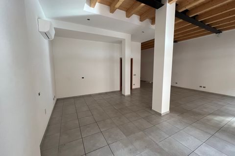 L'establiment comercial a Crevalcore, Bologna, Crevalcore - € 1.100/mes | Ref: AF6 - foto 20