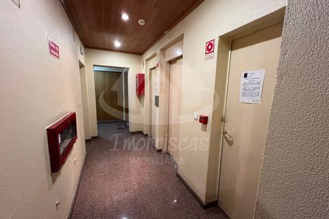 Apartament a Moscavide, Lisbon, Moscavide - € 1.600/mes | Ref: PT2025-2028 - foto 31