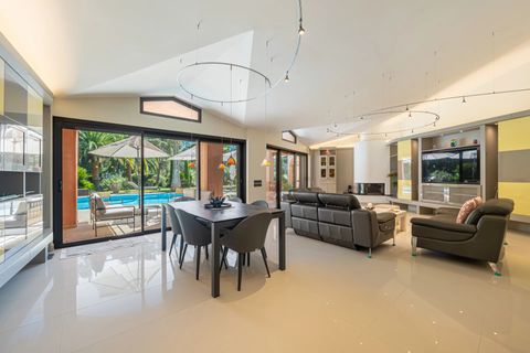 Villa i Mougins, Alpes-Maritimes, Mougins - € 3.700.000 | Ref: HH-15980813 - foto 16