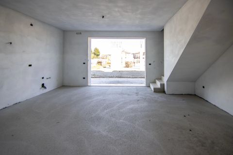 Villa a Legnaro, Padua, Legnaro - € 335.000 | Ref: LEG12 - foto 11