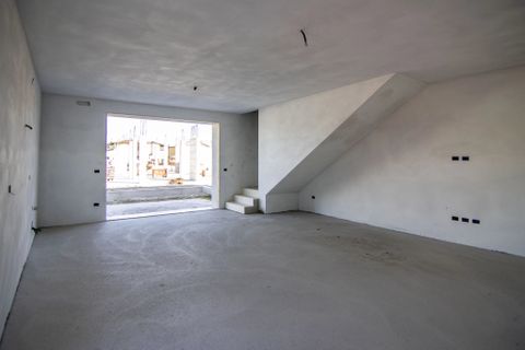 Villa a Legnaro, Padua, Legnaro - € 335.000 | Ref: LEG12 - foto 12