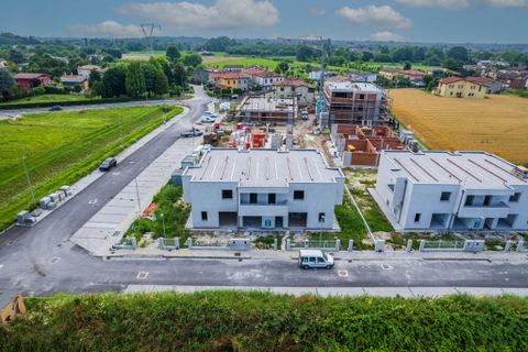 Villa a Legnaro, Padua, Legnaro - € 335.000 | Ref: LEG12 - foto 3