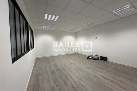 L'establiment comercial a Frejus, Var, Frejus - € 3.200/mes | Ref: 0914 - foto 12