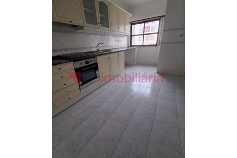 Lejlighed i Alenquer, Lisbon, Alenquer - € 235.000 | Ref: 206001001 - foto 2