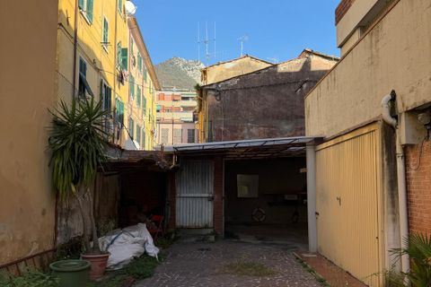 Villa i Carrara, Massa and Carrara, Carrara - € 720.000 | Ref: 3524 - foto 3