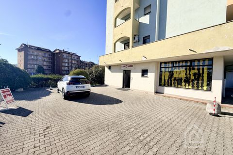Erhvervsejendom i Chivasso, Turin, Chivasso - € 259.000 | Ref: 259000 Chivasso - foto 2