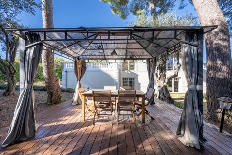 Villa i Antibes, Alpes-Maritimes, Antibes - € 4.950.000 | Ref: HH-15987896 - foto 8