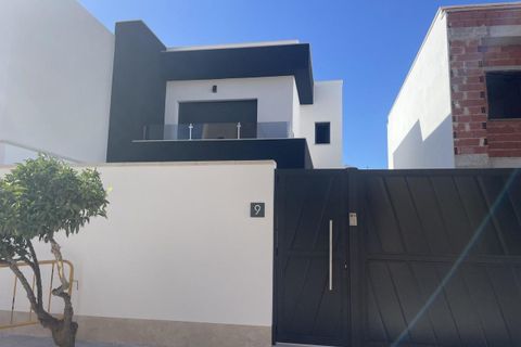 Villa i Almoradi, Alicante, Almoradi - € 359.900 | Ref: 748641 - foto 2