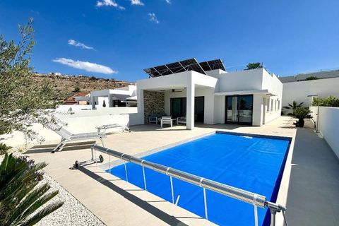 Villa i Benijofar, Alicante, Benijofar - € 589.000 | Ref: 748191 - foto 1