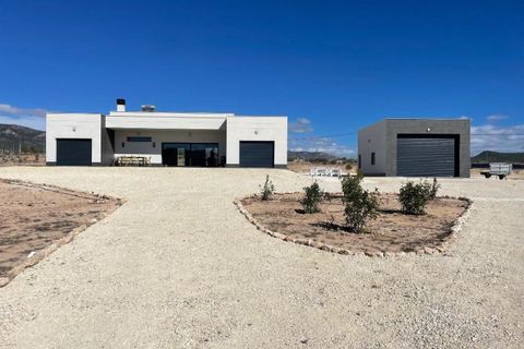 Villa i Pinoso, Alicante, Pinoso - € 436.000 | Ref: 748009 - foto 2