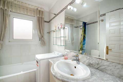 Villa a Empuriabrava, Gerona, Empuriabrava - € 1.060.000 | Ref: W-046UCM - foto 39