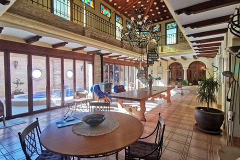 Villa i Orihuela, Alicante, Orihuela - € 1.450.000 | Ref: AG5BCD4744 - foto 1