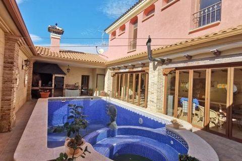 Villa i Orihuela, Alicante, Orihuela - € 1.450.000 | Ref: AG5BCD4744 - foto 35