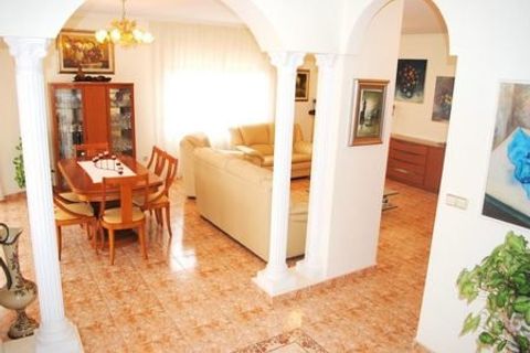 Villa i La Zenia, Alicante, La Zenia - € 650.000 | Ref: AG19149831 - foto 9