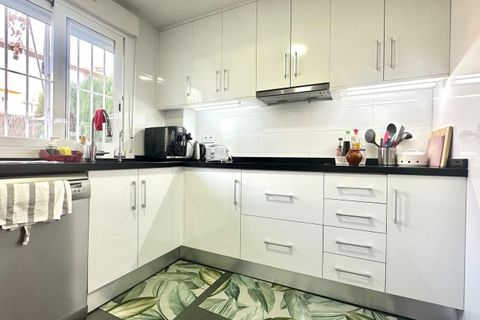 Byhus i Torrevieja, Alicante, Torrevieja - € 264.900 | Ref: AG19MLSC7159697 - foto 7