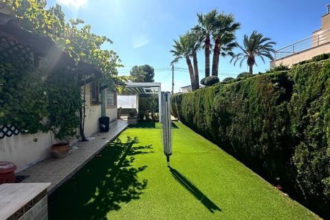 Villa i Cabo Roig, Alicante, Cabo Roig - € 850.000 | Ref: AG19MLSC5763426 - foto 12