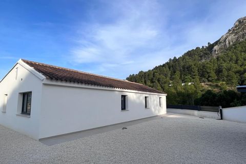 Villa i Alcoy, Alicante, Alcoy - € 429.000 | Ref: SPS157105 - foto 19