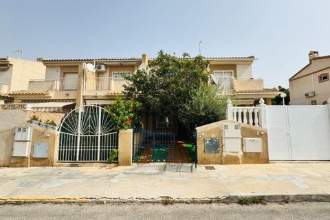 Dupleks i Torrevieja, Alicante, Torrevieja - € 189 000 | Ref: AG19MLSC9198597 - foto 3