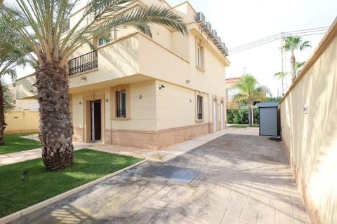 Villa i Cabo Roig, Alicante, Cabo Roig - € 990.000 | Ref: AG19MLSC7076139 - foto 34