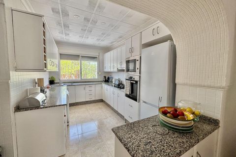 Villa i Dolores, Alicante, Dolores - € 649.000 | Ref: AG19MLSC3736328 - foto 13