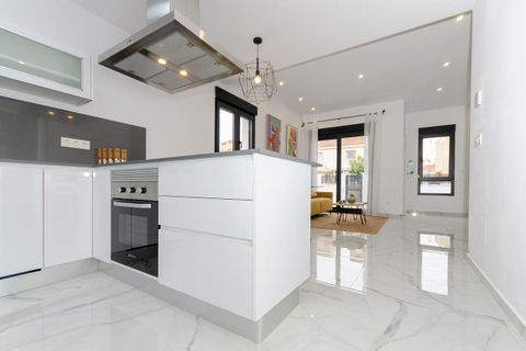 Villa i Torrevieja, Alicante, Torrevieja - € 424 000 | Ref: 747893 - foto 9