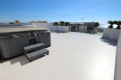 Villa i Orihuela Costa, Alicante, Orihuela Costa - € 1.195.000 | Ref: 747796 - foto 4
