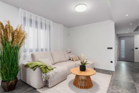 Villa i Torre de la Horadada, Alicante, Torre de la Horadada - € 649.000 | Ref: 727974 - foto 9
