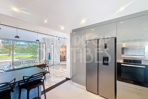 Villa i Antibes, Alpes-Maritimes, Antibes - € 5.900.000 | Ref: 86435184 - foto 6