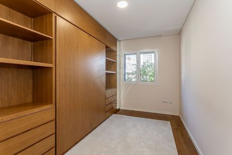 Villa a Lisbon, Lisbon, Lisbon - € 3.900/mes | Ref: PE-123751141-78 - foto 6
