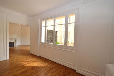 Lejlighed i Paris, Paris, Paris - € 1.092.000 | Ref: getkey_u_498087677 - foto 1