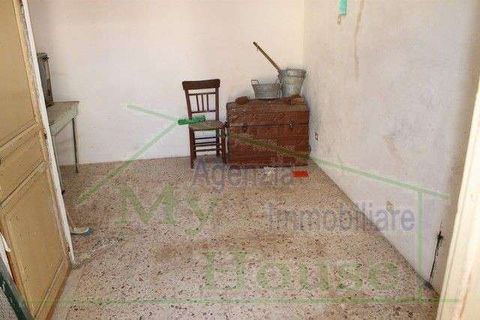 Byhus i Cianciana, Agrigento, Cianciana - € 12.000 | Ref: RP-729084-729084 - foto 8