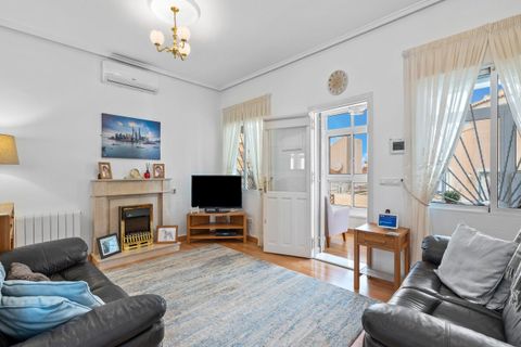 Villa i Rojales, Alicante, Rojales - € 349.950 | Ref: RM-71027 - foto 17