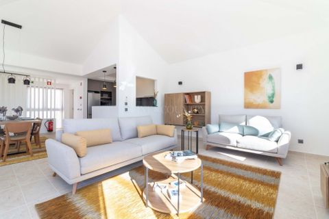 Villa i Carvoeiro, Faro, Carvoeiro - € 798.000 | Ref: CARVGARDENS15M - foto 7