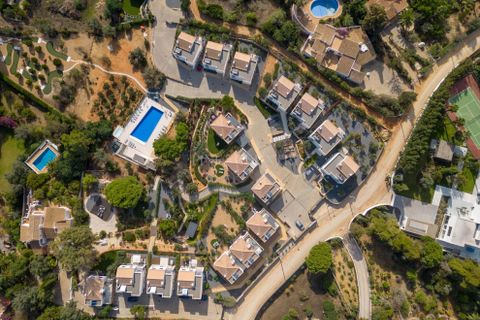 Villa i Carvoeiro, Faro, Carvoeiro - € 798.000 | Ref: CARVGARDENS15M - foto 34