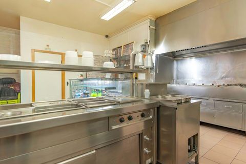 Erhvervsejendom i Carnaxide, Lisbon, Carnaxide - € 39.800 | Ref: 1649-01773 - foto 12