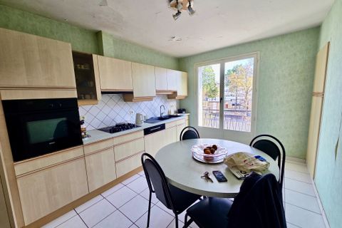 Villa i Brioude, Haute-Loire, Brioude - € 130.000 | Ref: V10000367 - foto 5