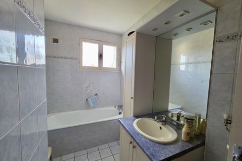 Villa i Brioude, Haute-Loire, Brioude - € 130.000 | Ref: V10000367 - foto 13