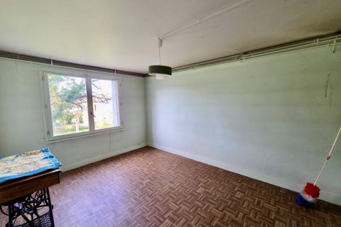 Villa i Brioude, Haute-Loire, Brioude - € 130.000 | Ref: V10000367 - foto 14