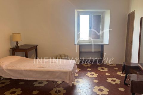 Erhvervsejendom i Cossignano, Ascoli Piceno, Cossignano - € 150.000 | Ref: 253 - foto 11