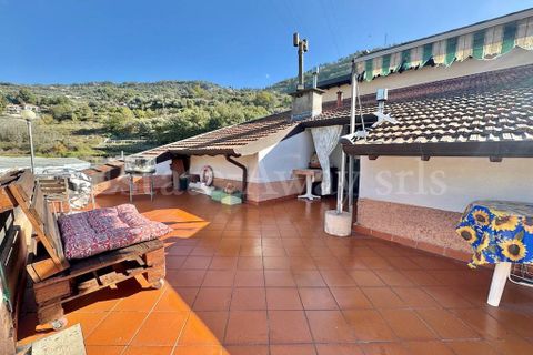Villa a Vallecrosia, Imperia, Vallecrosia - € 390.000 | Ref: iv1320 - foto 11