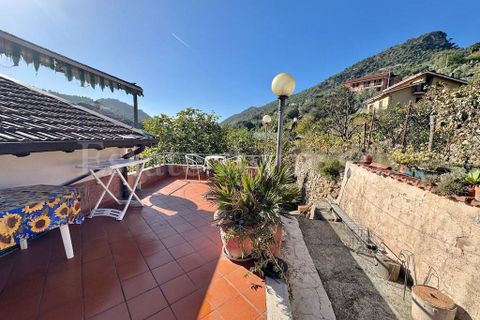 Villa a Vallecrosia, Imperia, Vallecrosia - € 390.000 | Ref: iv1320 - foto 12